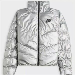 NWT NIKE DOWN PUFFER JACKET